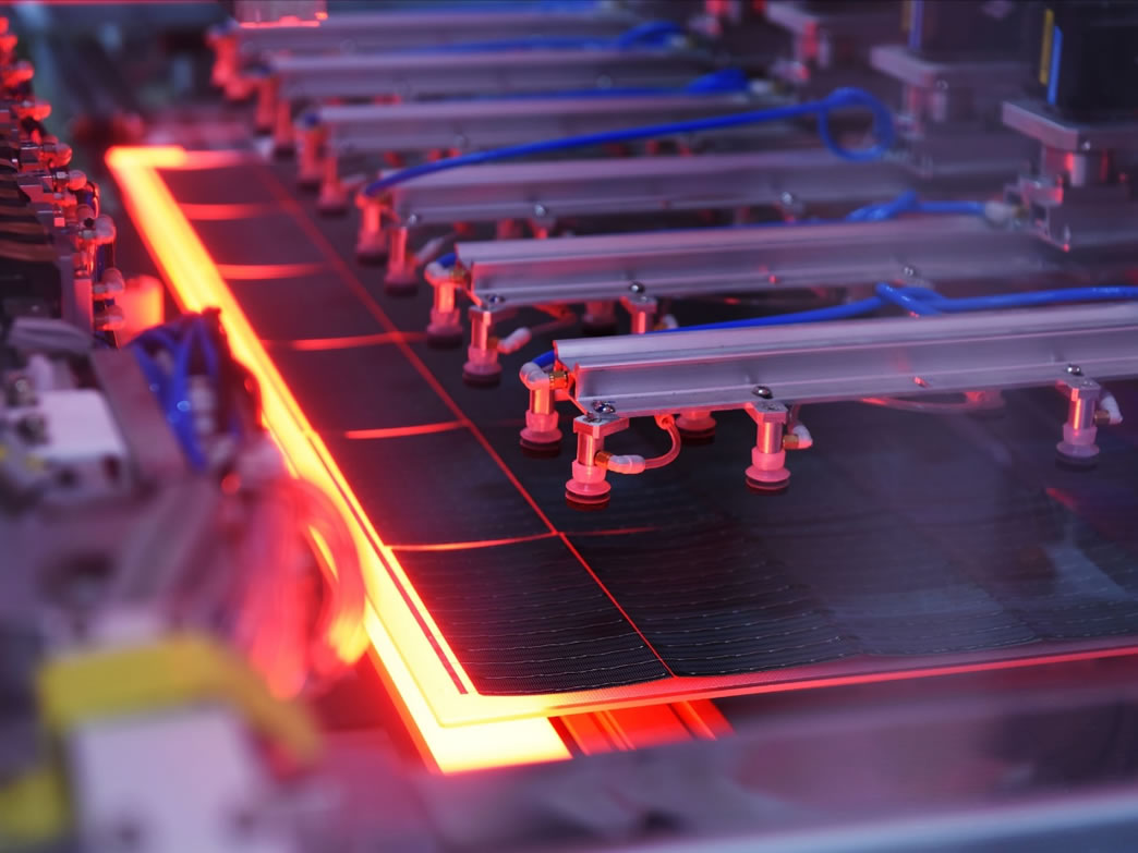 AIKO behaalt 25% module-effici?ntie in massaproductie en verstevigt leiderschap in high-efficiency zonne-energie